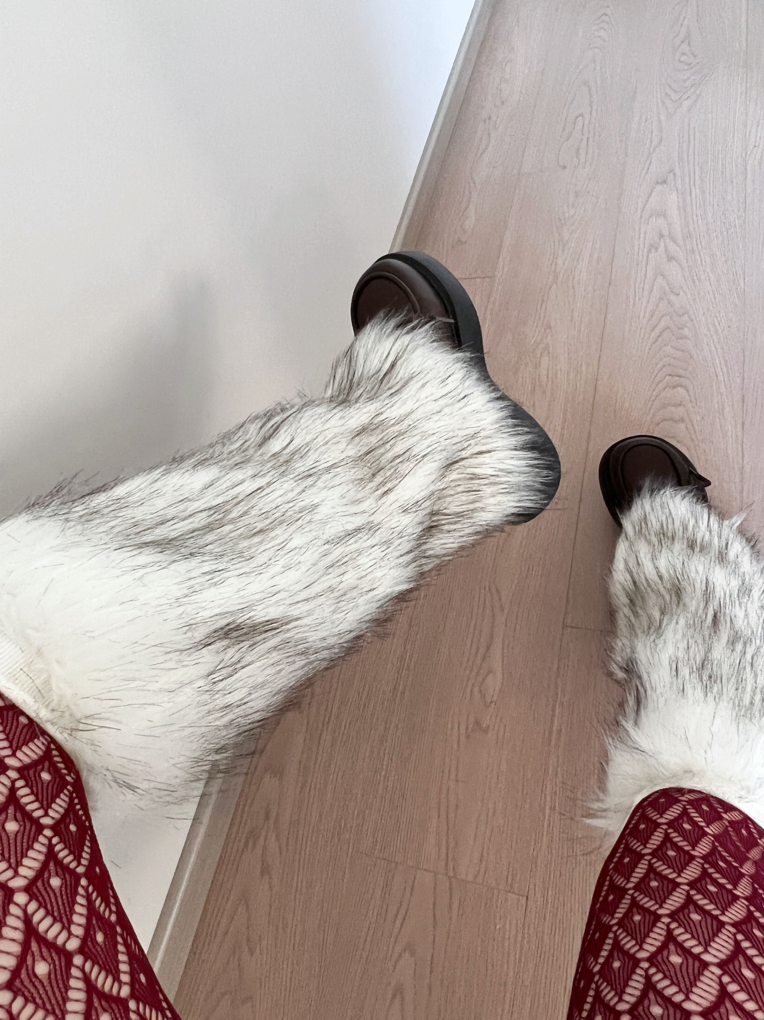 White Black-Tip Faux Fur Y2K Leg Warmers