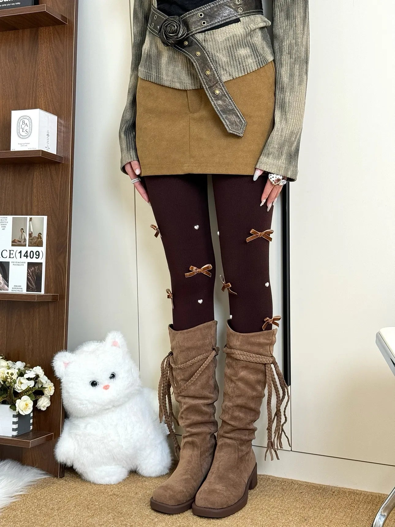 Plush Pearl Bow Lolita Tights