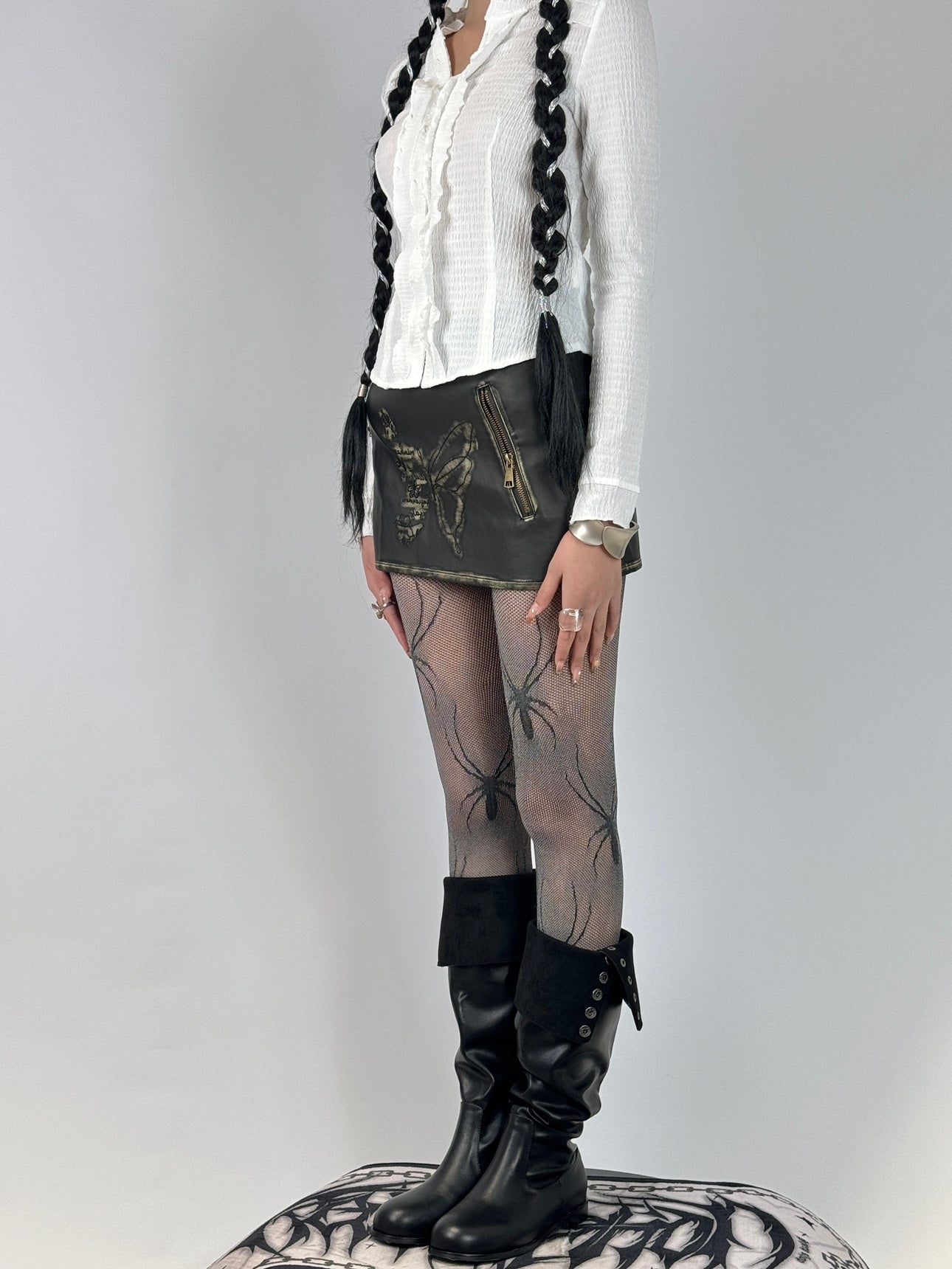 Two-Tone Spider Web Lace Tights