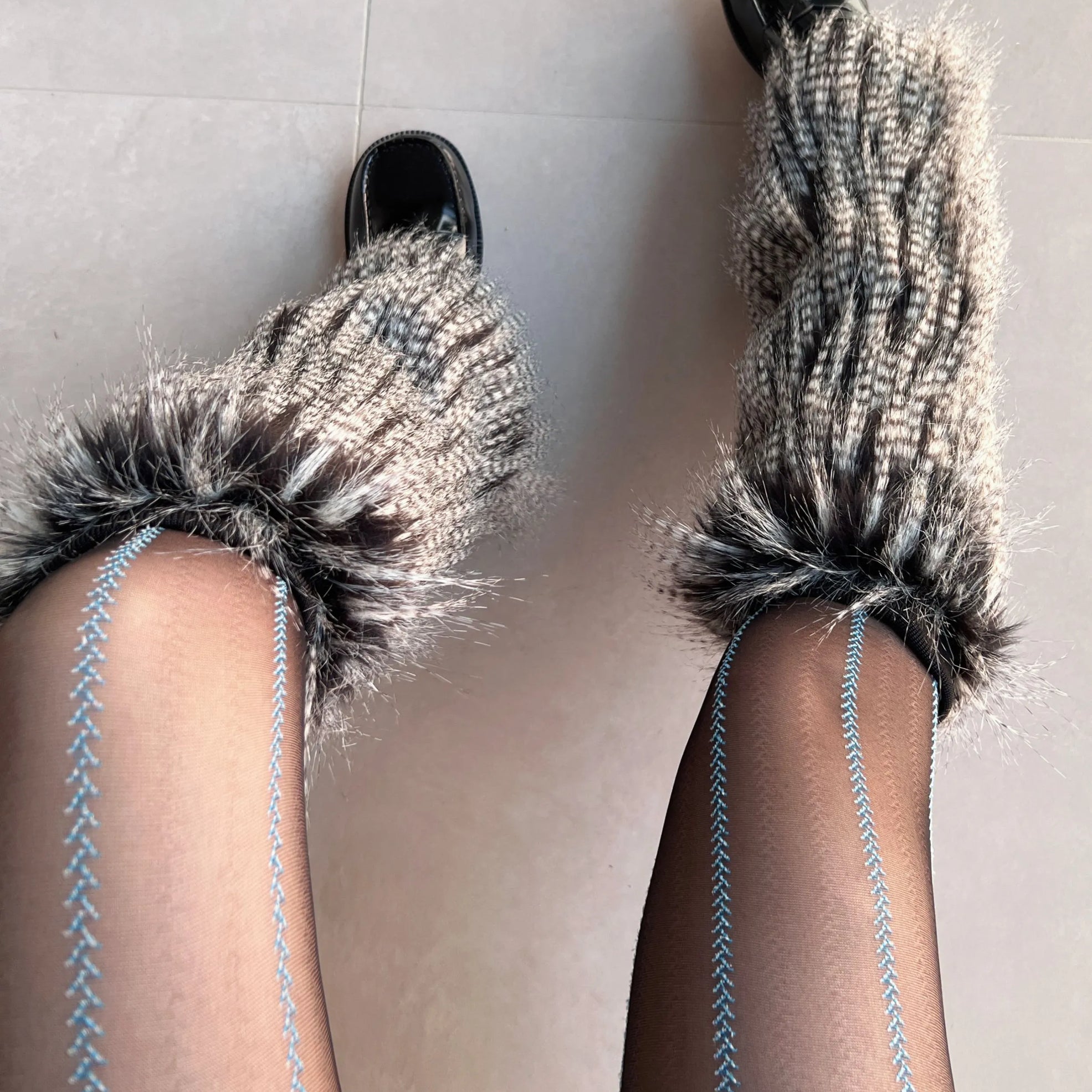 Y2K Fluffy Feather Leg Warmers – Boot Covers