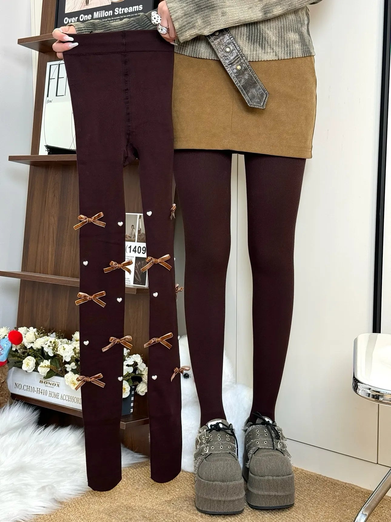 Plush Pearl Bow Lolita Tights